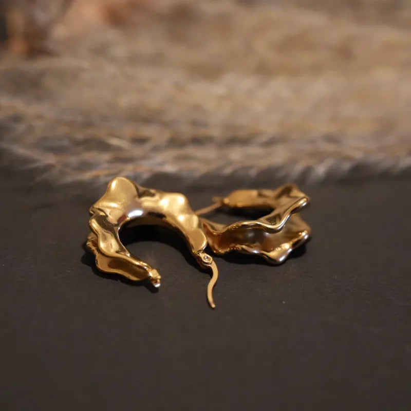 Exploring the Rich Tradition of African Jewelry: Craftsmanship, Culture, and Sustainability