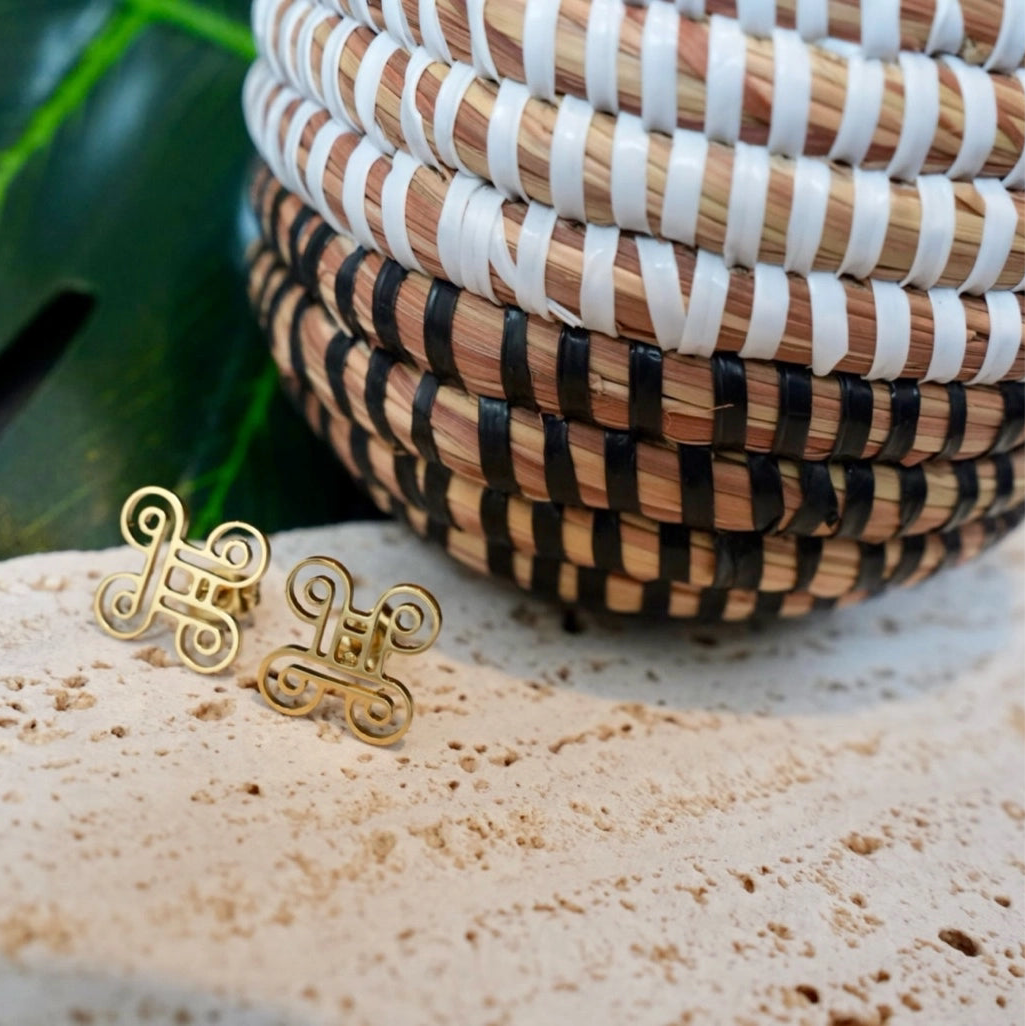 Amani stud earrings